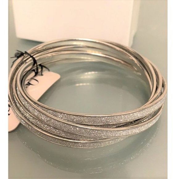 ONE WINK Criss Cross Stackable Bracelet 6 pieces - Picture 3 of 5